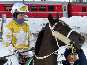 Daraahan och Fabienne de Geer tog en fantastisk tredje plats. Foto Araberrennen in Deutschland